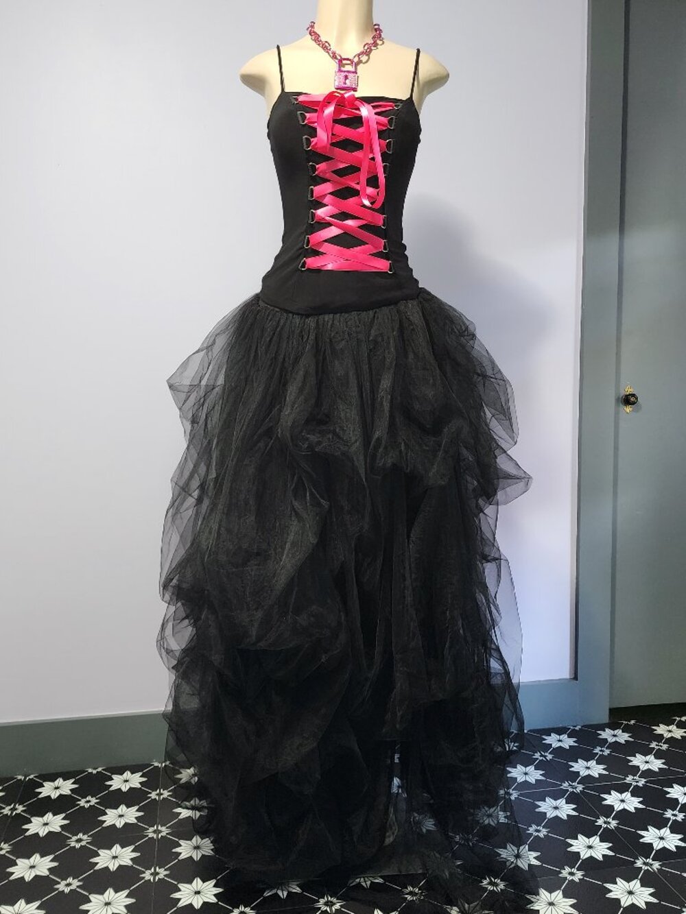 Gothic Scene Black Gothic Tulle Maxi Floor-Length Layered Skirt One Size